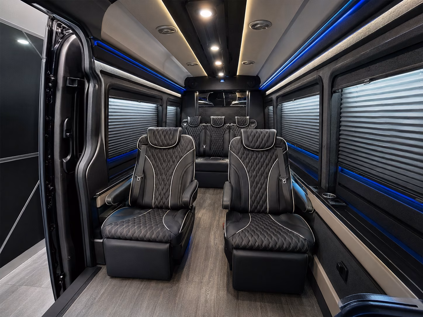 find the right bus for military group travel out of virginia beach